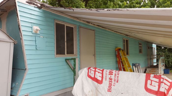 Putting vinyl siding on an old home - mobile home university - Mobile ...