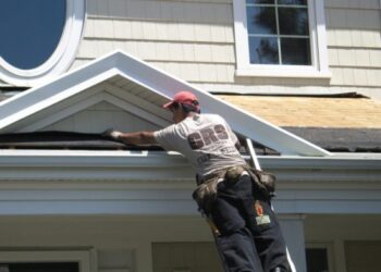 Roofing and Siding Contractors in NJ: Top 4 Questions to Ask